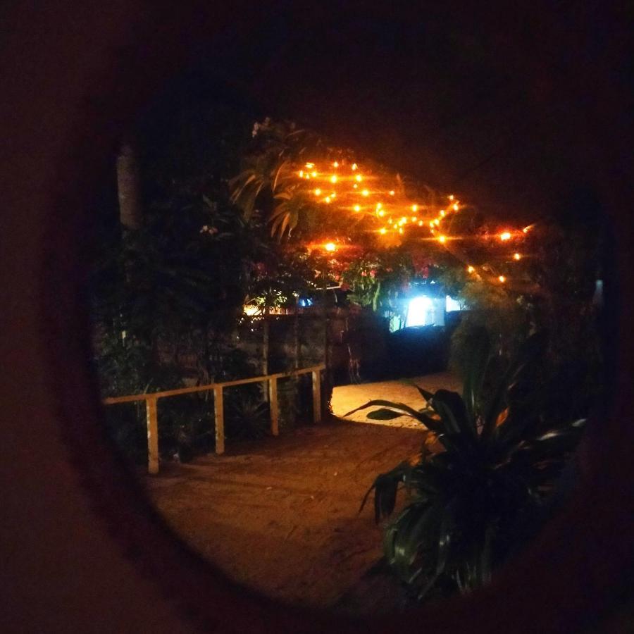 Eastwind Surf Camp Hotel Arugam Bay Buitenkant foto