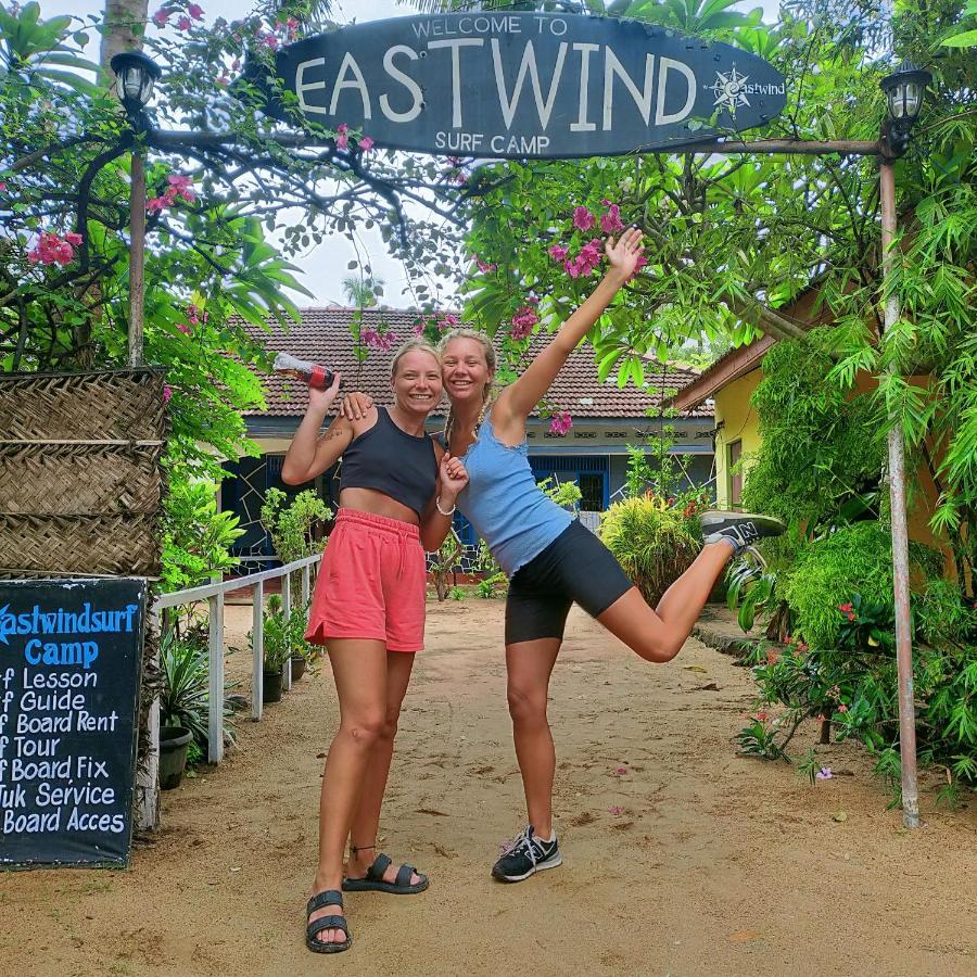 Eastwind Surf Camp Hotel Arugam Bay Buitenkant foto