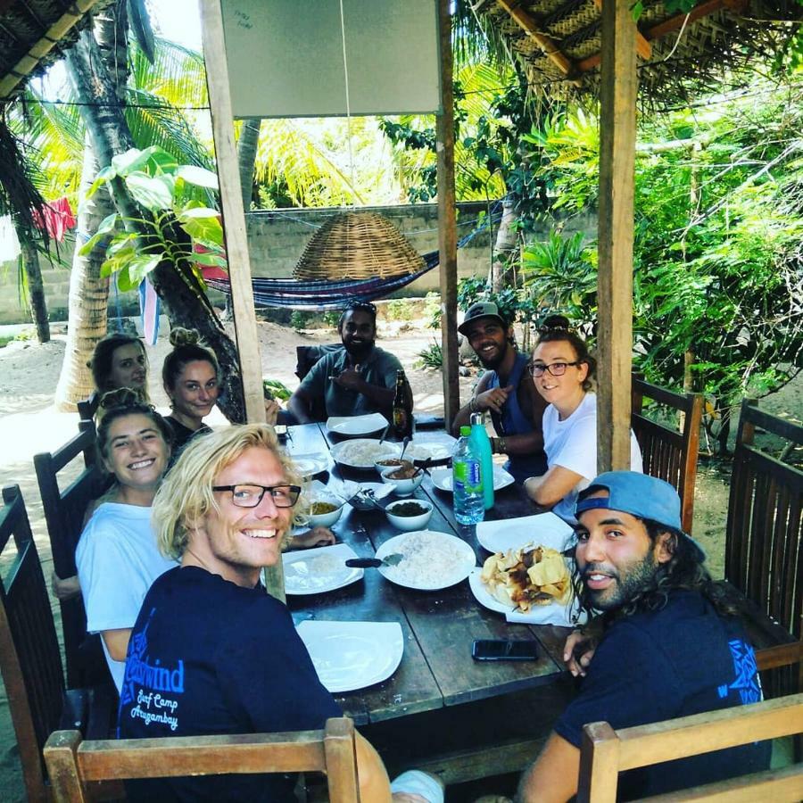 Eastwind Surf Camp Hotel Arugam Bay Buitenkant foto